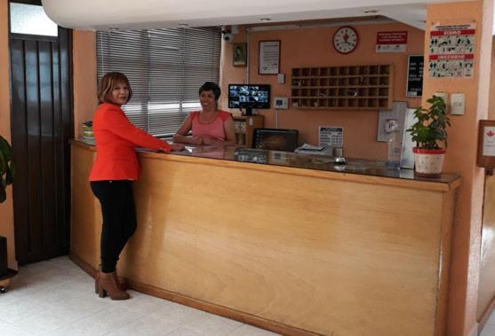 טולוקה Hotel Canada מראה חיצוני תמונה